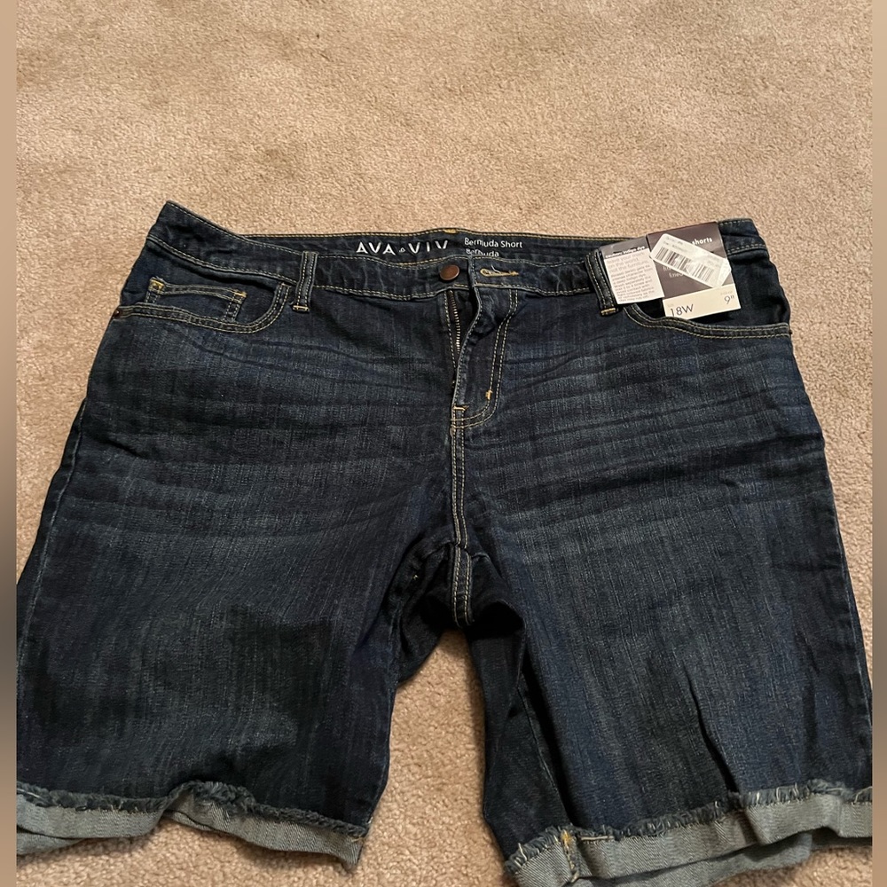 Ava & Viv Bermuda shorts {NWT}